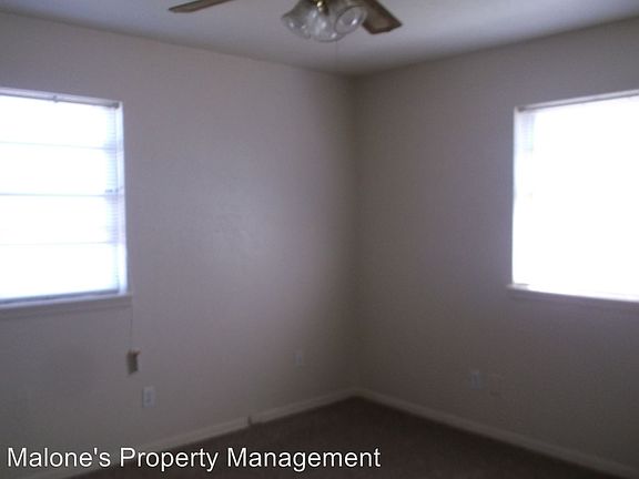5th image of 1529 SE 49th Ter