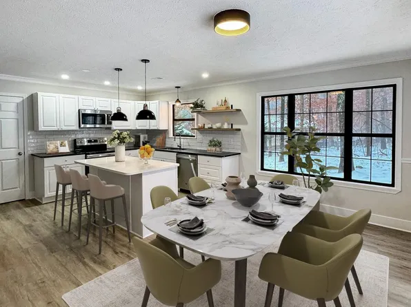 96 Northwood Cir, Cross Junction, VA 22625