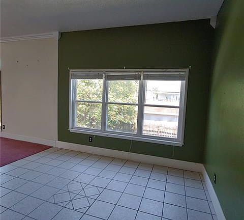 4th image of 5170 Forest Park Ln