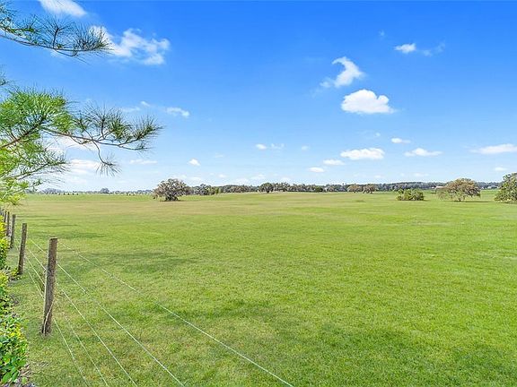 4th image of 9435 SW 52nd Loop