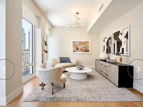 15 W 61st St #27C, New York, NY 10023