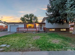 1115 N 6 E, Mountain Home, ID 83647
