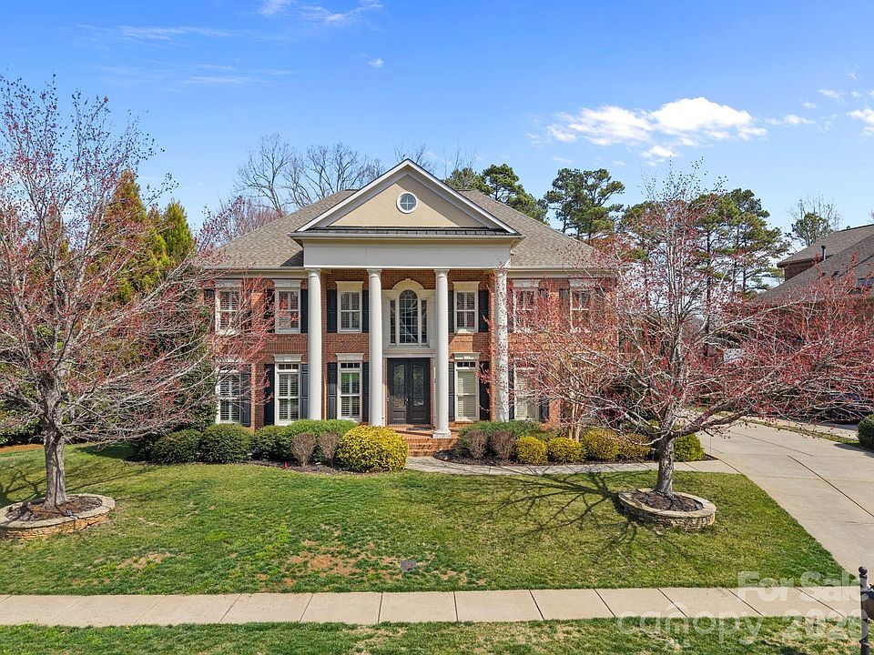 1st image of 3015 Stanbury Dr