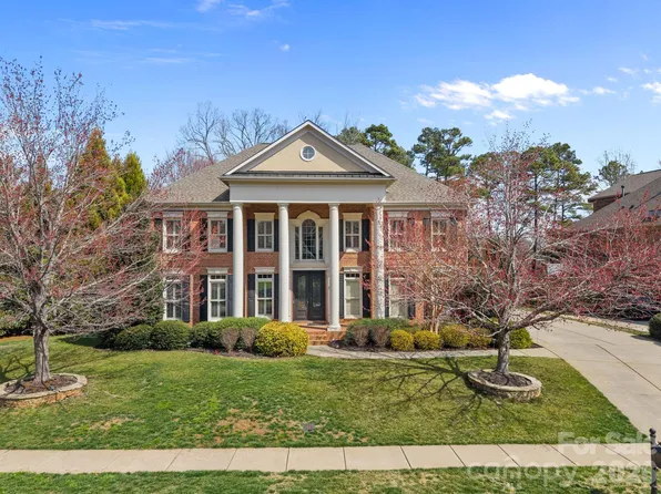 3015 Stanbury Dr, Matthews, NC 28104