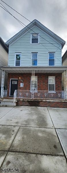 1st image of 248 Clark Pl #2