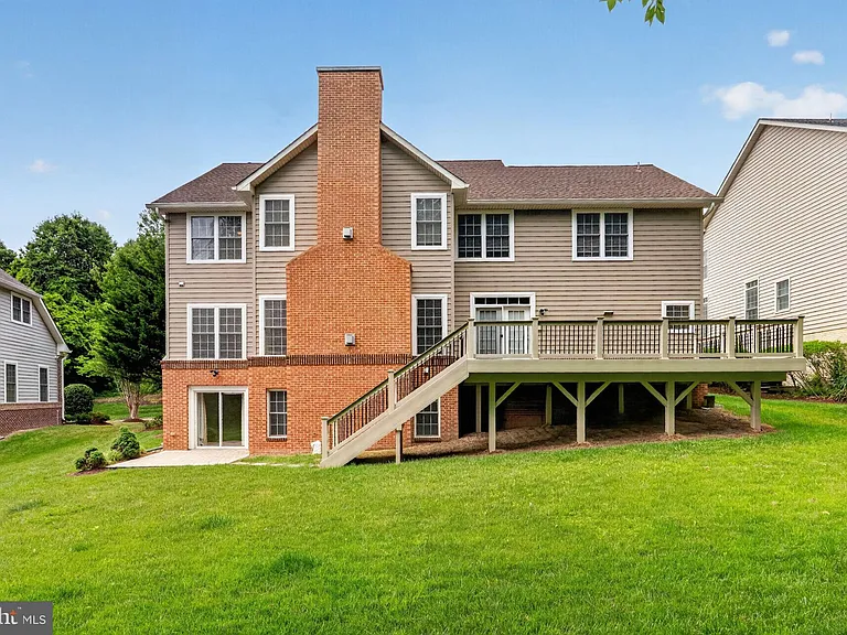 15806 Copper Beech Dr — Photo 7