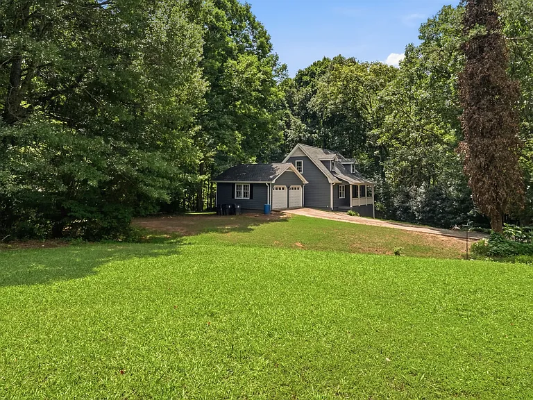 2794 Misty Ct — Photo 30
