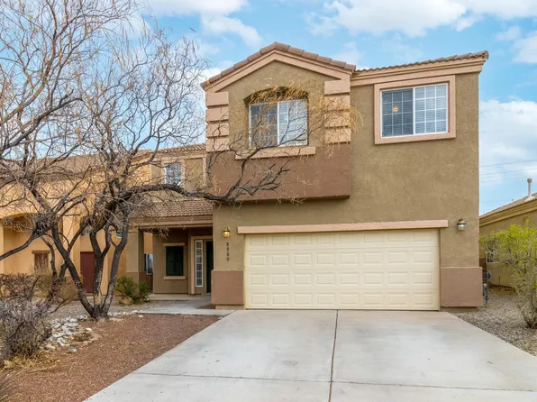 8800 Sundoro Pl NW, Albuquerque, NM 87120