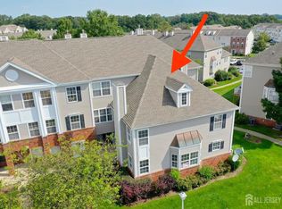 2405 Timber Ridge Ct, Parlin, NJ 08859