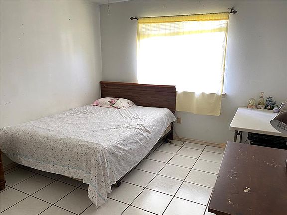 5th image of 3818 Suttonford Dr