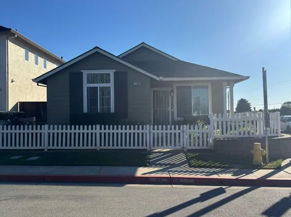 12500 Rogge Village Way, Salinas, CA 93906