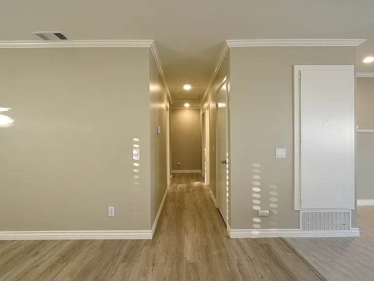 15507 Balsam Ct — Photo 7