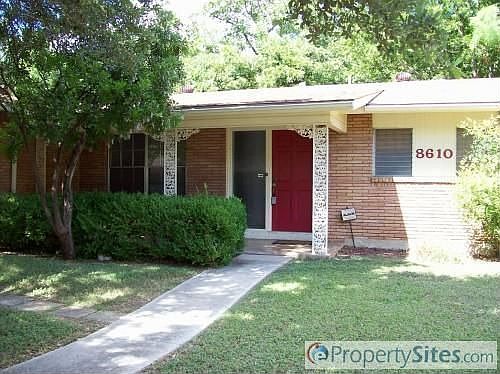 5th image of 8610 Sagebrush Ln