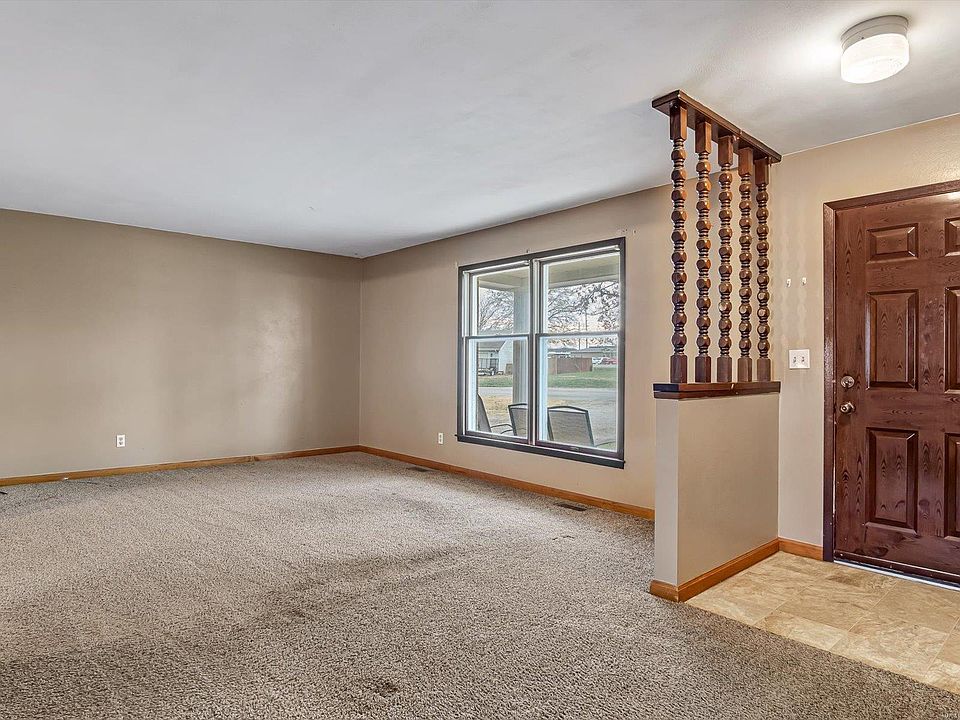 1012 Randolph St, Ruma, IL 62278 Zillow