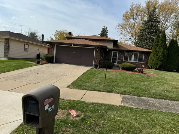 19920 Orchard Ave, Lynwood, IL 60411