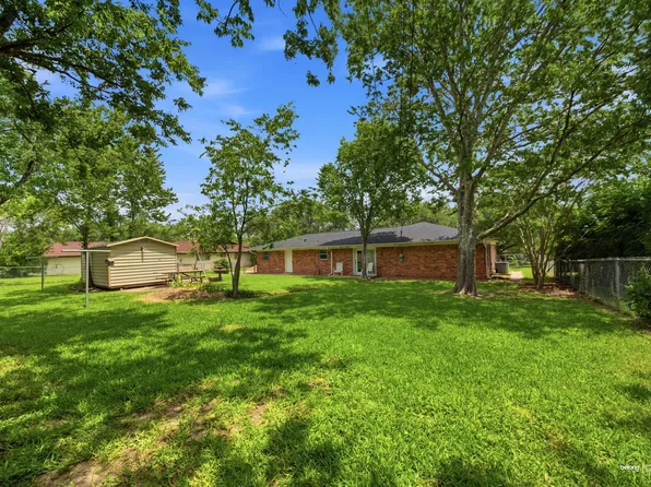 1302 Laura Ln, College Station, TX 77840