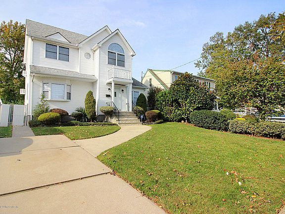 2nd image of 214 Armstrong Ave