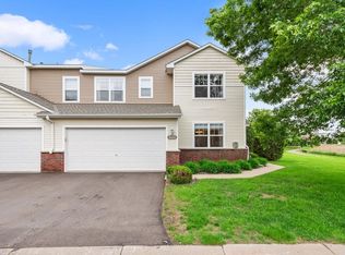 1648 White Pine Way Unit H, Carver, MN 55315