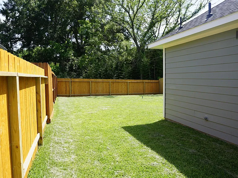 11872 E Gate Dr — Photo 21