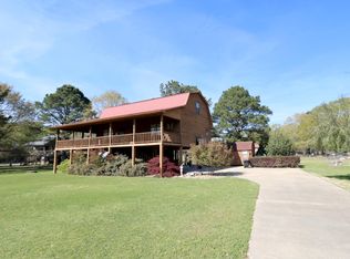 161 Riverside Dr, Columbus, MS 39702