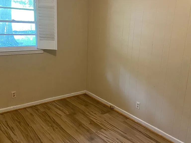 4816 Wellborn Dr — Photo 5