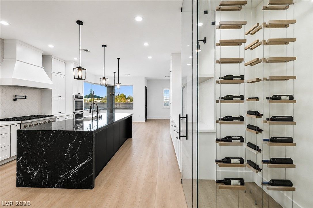 7580 Prancing Pony Ct — photo 3