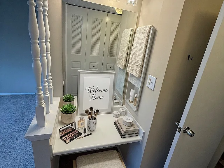 8233 Crestmont Cir — Photo 13