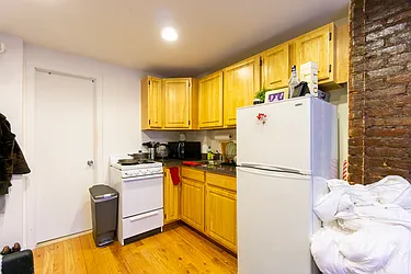 Rented by City Connections Realty