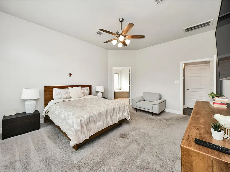 2206 Forest Trace Ln — Photo 21