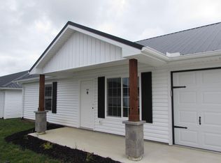 1621 Irene Dr #24, Bellefontaine, OH 43311