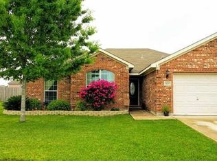 623 Winecup Cir, Lockhart, TX 78644