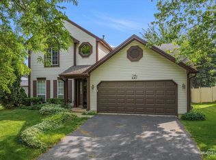 641 Natoma Dr, Elgin, IL 60120