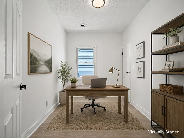 2037 W 11th St #4 — Photo 9