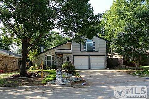 1st image of 510 Mockingbird Dr