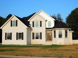 133 Rippling Creek Dr, Murray, KY 42071