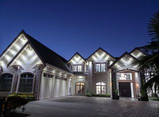 5711 Riverdale Dr, Richmond, BC V7C2E4