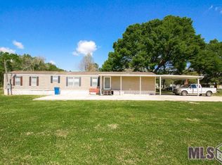 4227 Walnut St, Port Allen, LA 70767