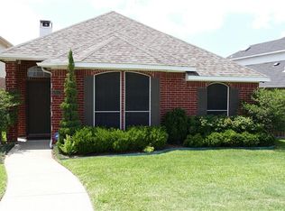 4017 Eisenhower St, Carrollton, TX 75007