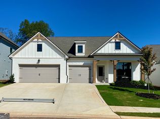 38 Cardinal Pond Ln, Winder, GA 30680