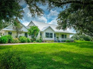 1307 Pine Prairie Rd, Sarasota, FL 34240