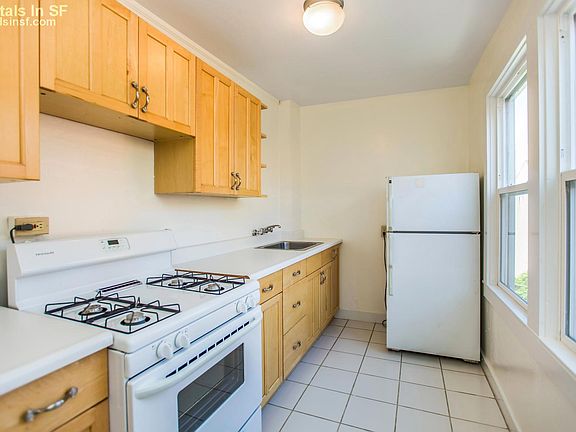 2nd image of 862 Shotwell St APT 5