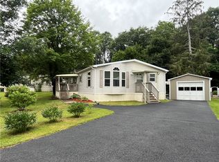 48 Nancy Ave, Chenango Forks, NY 13746