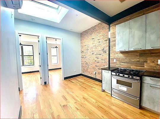 2nd image of 702 Mac Donough St #3A