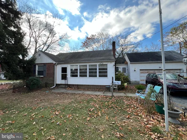 502 Sharpless Dr, Wilmington, DE 19803