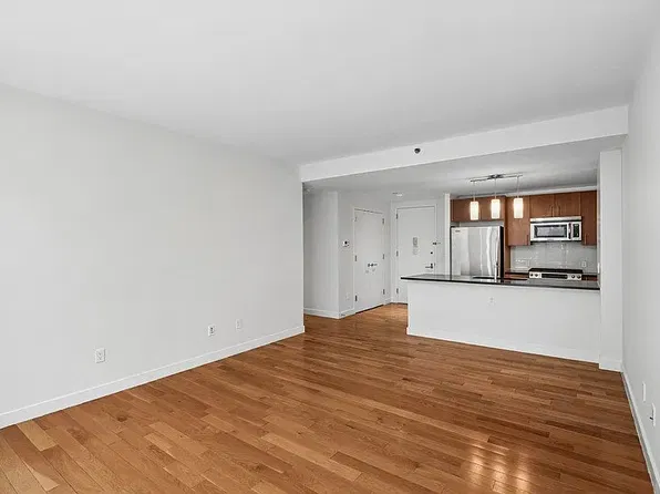 3260 Henry Hudson Pkwy, Bronx, NY