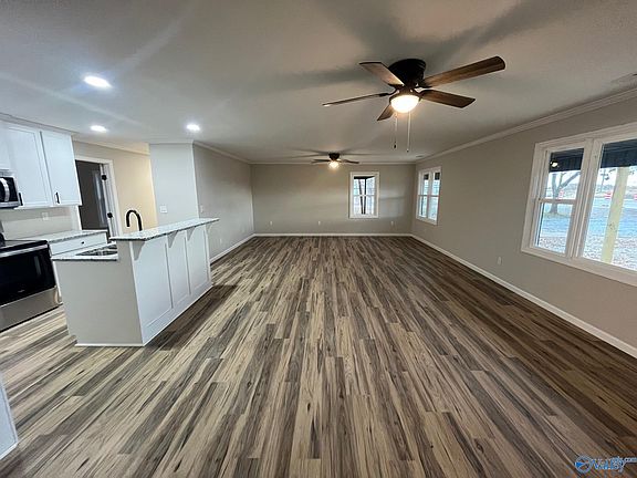 4th image of 20695 Huntsville Brownsferry Rd