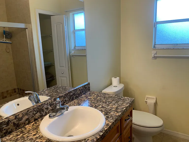 761 Azure Ave NE — Photo 8