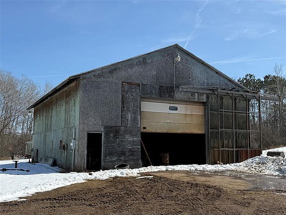4th image of W7753 Old 14 Road