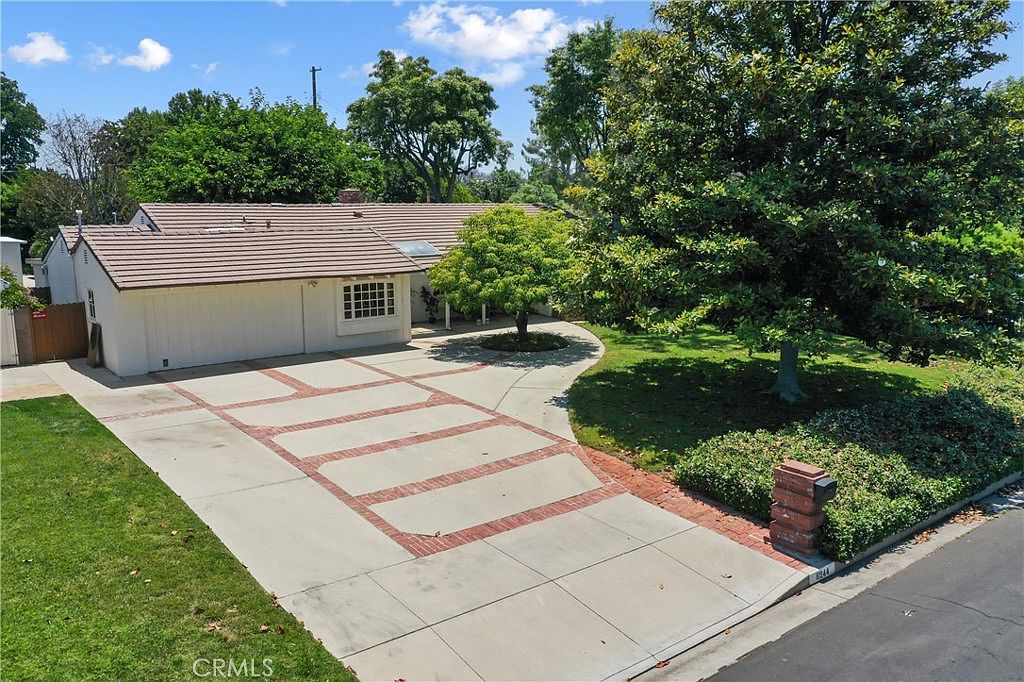 8944 Amestoy Ave, Northridge, CA 91325 | Zillow