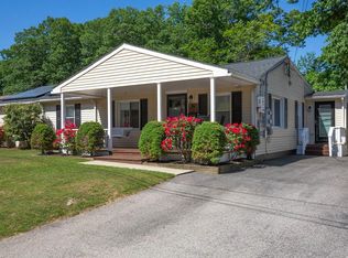 29 Warren Rd, Auburn, MA 01501